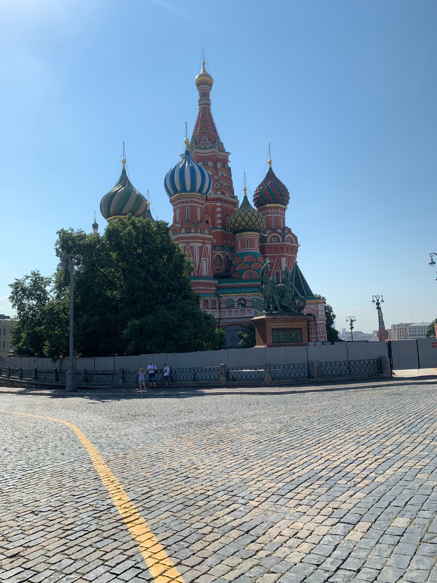 Небольшая реконструкция не сняло краски.