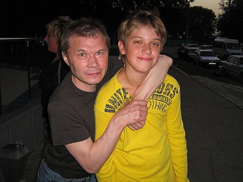 Александр баширов биография личная жизнь национальность Александр Баширов. Неудачный брак с американкой. Скандал после спектакля. 30 лет