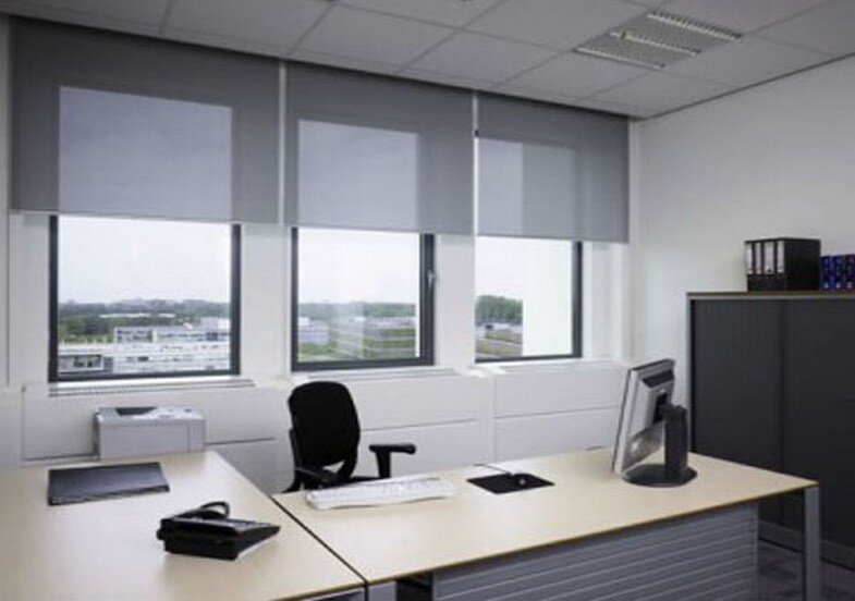 Рулонные шторы для офиса на заказ в Саратове