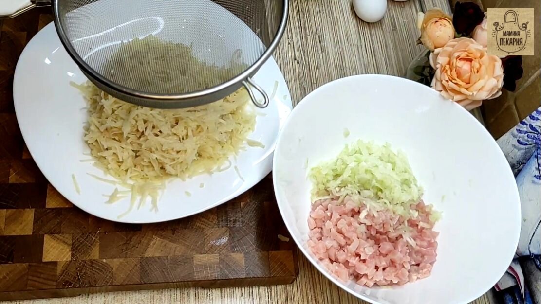 Нежная грибная запеканка с курицей