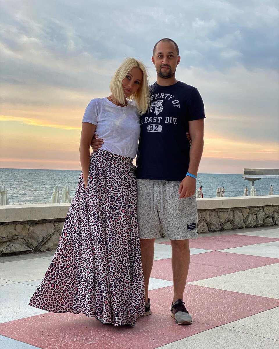 Лера Кудрявцева с сыном Жаном, @leratv
