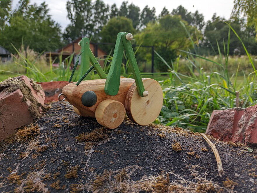 Кузнечик-каталка