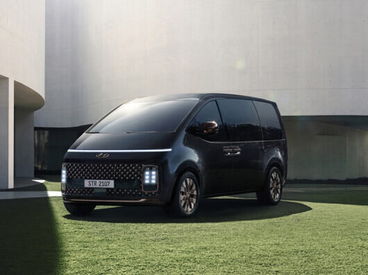    минивэн Hyundai Staria // фото: autopeople.ru