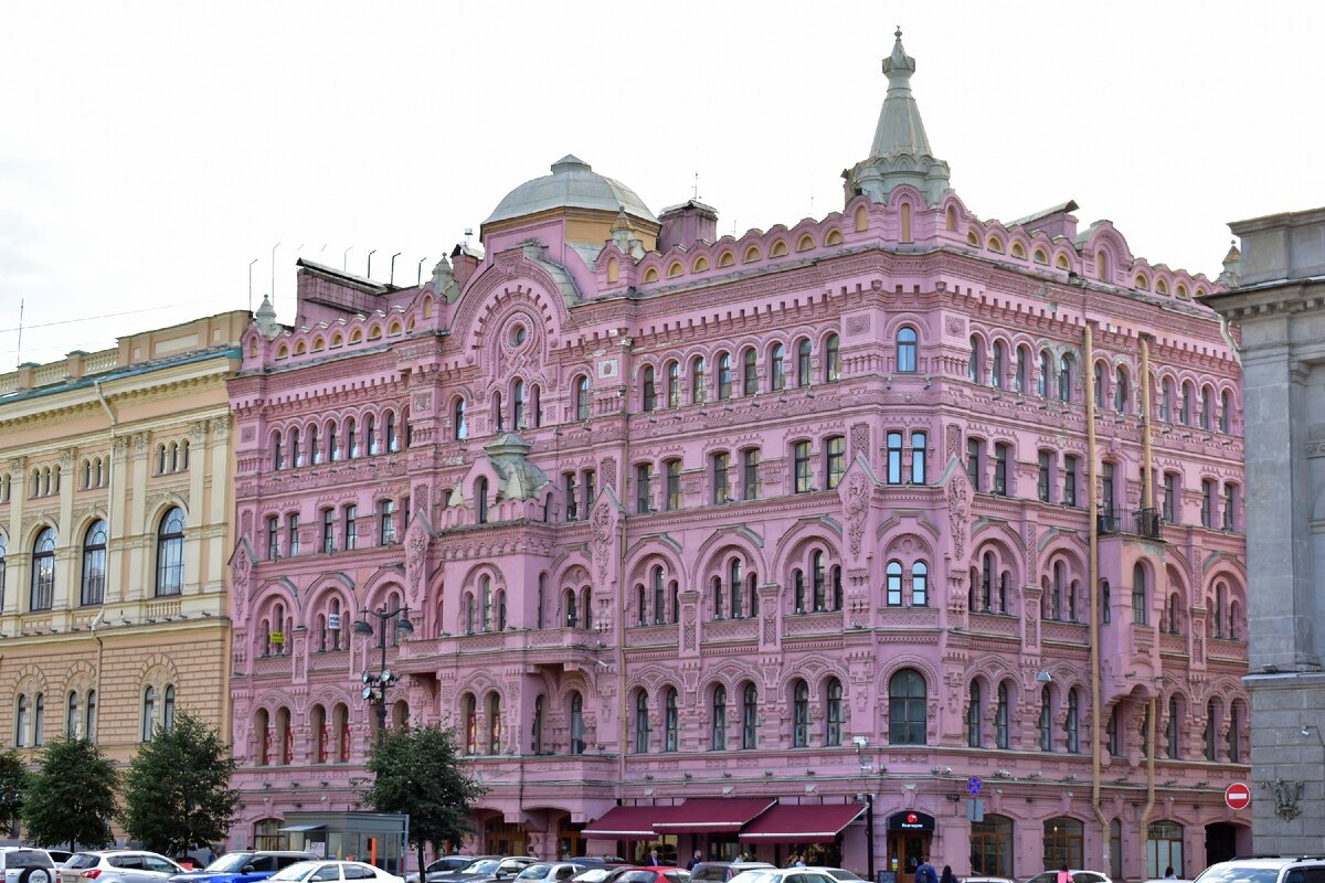 Дом Басина - первая серьёзная постройка, в проектировании которой принимал участие Николай Никонов