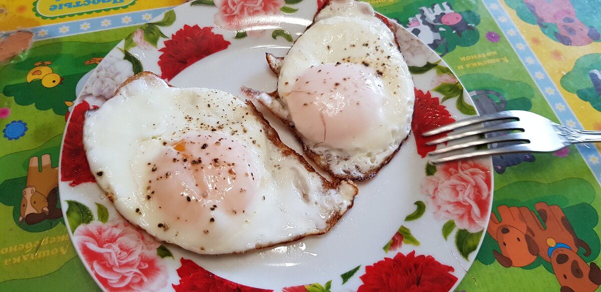 На обед было 2 яйца и кефир. Что уменьшить? Кефир? Яйцо? Питаться энергией солнца?