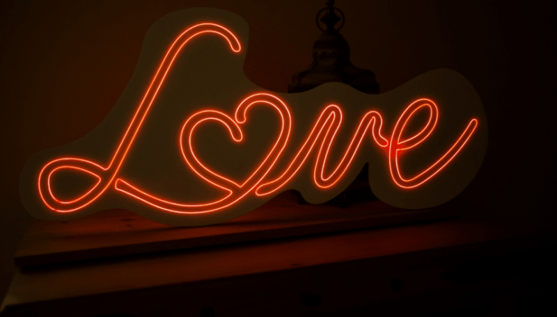 ПРЕИМУЩЕСТВА ГИБКОГО НЕОНА И СРАВНЕНИЕ СО СВЕТОДИОДНОЙ ЛЕНТОЙ ...