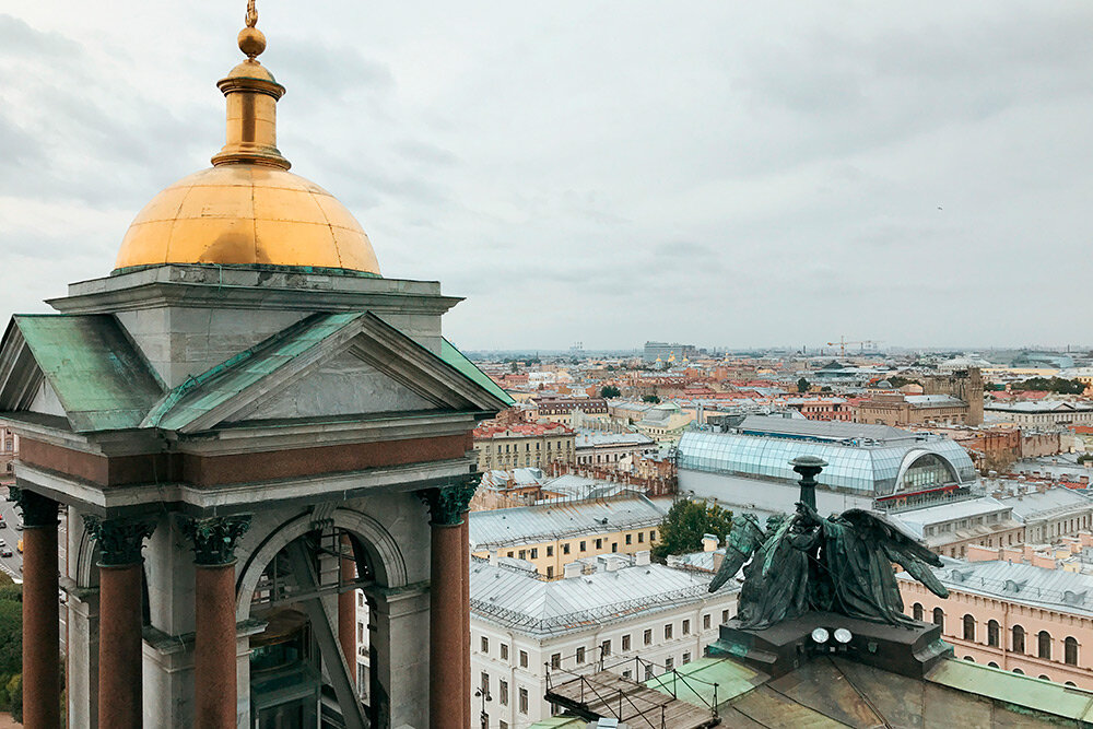 Исаакиевский собор в Санкт Петербурге сверху