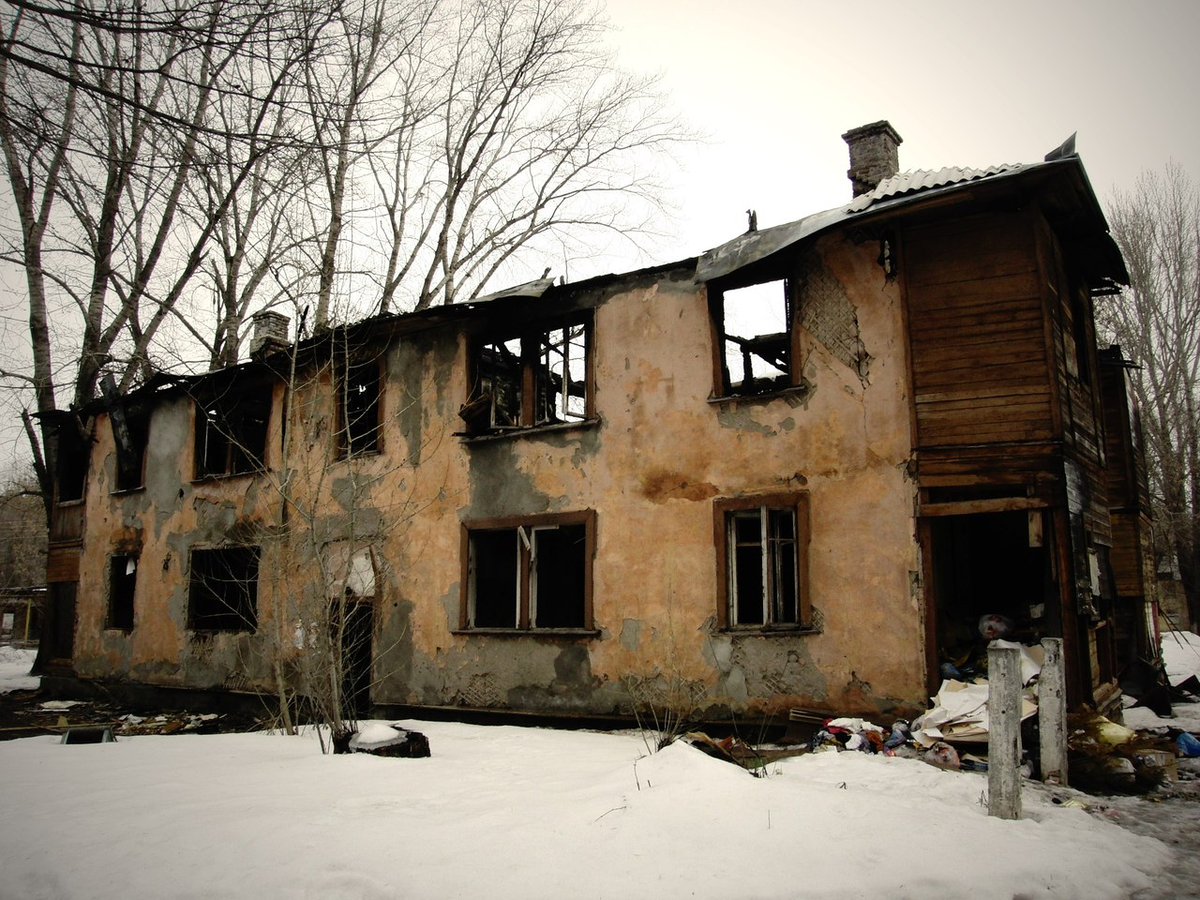 Жилой барак. Архангельск бараки. Безымянка Самара бараки. Бараки в Москве. Бараки в России.