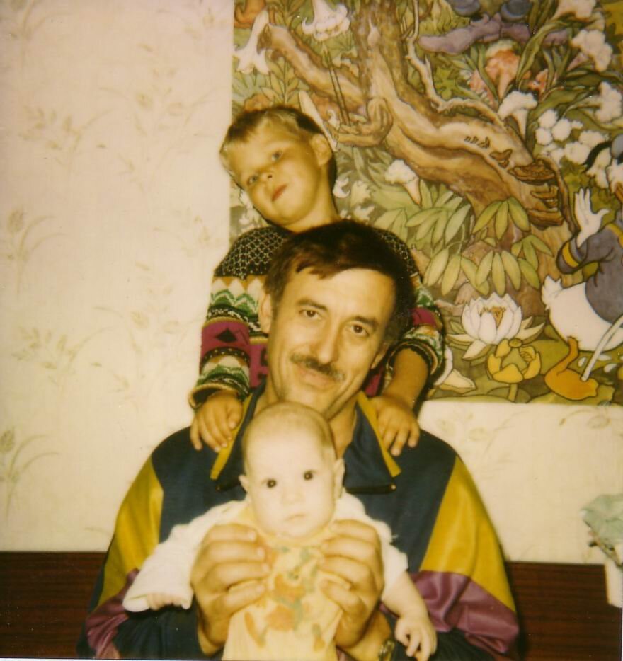 А это мы уже и дочкой... сейчас они уже самостоятельные и взрослые.