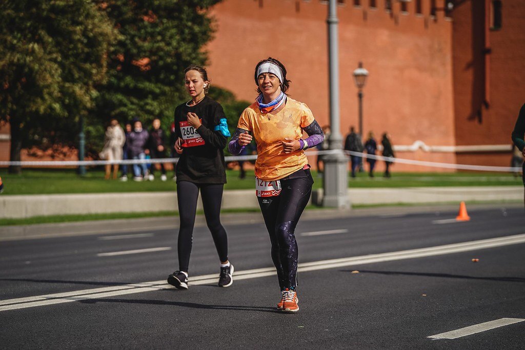 московский полумарафон 2022. финиш московского марафона 2020. лучшие марафоны 2020. лучшие марафоны 2020. московский марафон 2022.