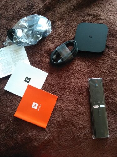 весь комплект Mi Box S 4K