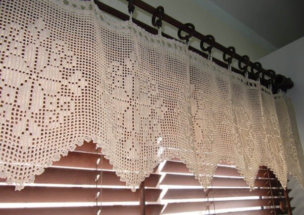 Подборка схем вязания штор и занавесок крючком
