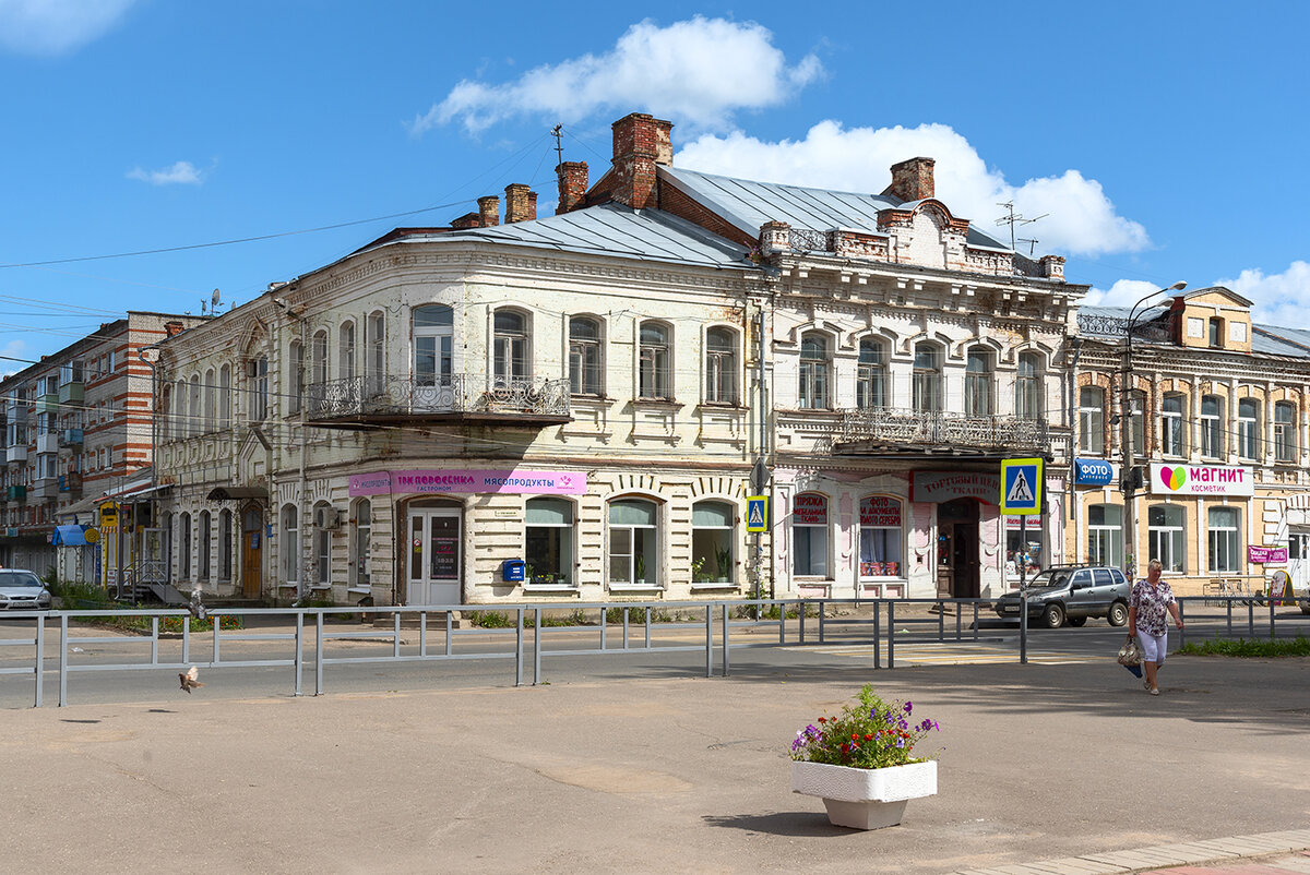 Вышний Волочек. Часть третья. Бегом по городу. Музей стекла | Беглым  взглядом | Дзен