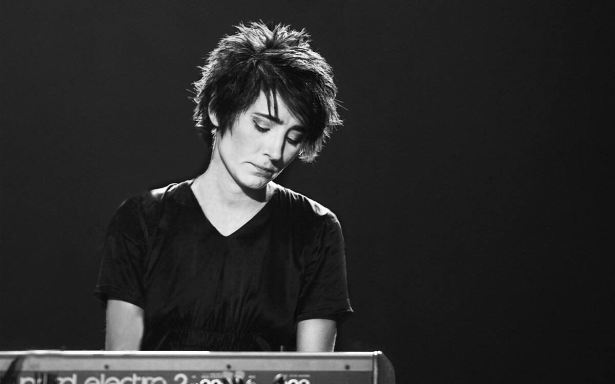 На фото Земфира. Источник фото: Яндекс.Картинки 