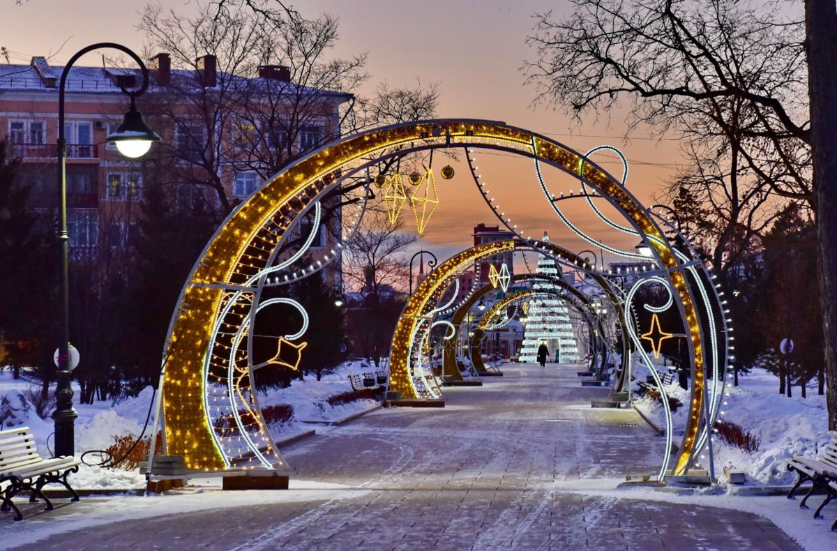 Новые места омск. Омск центр города. Омск центральная улица. Улица ленина омск. Ночной омск.
