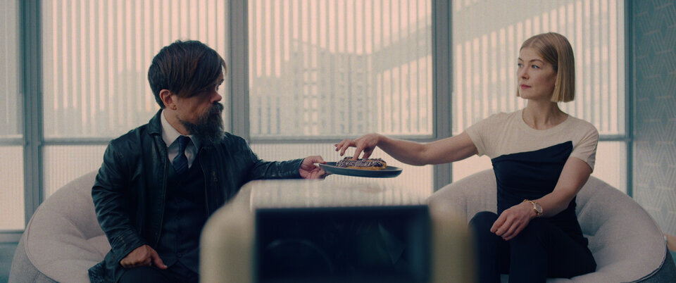 Кадр из фильма "Аферистка"