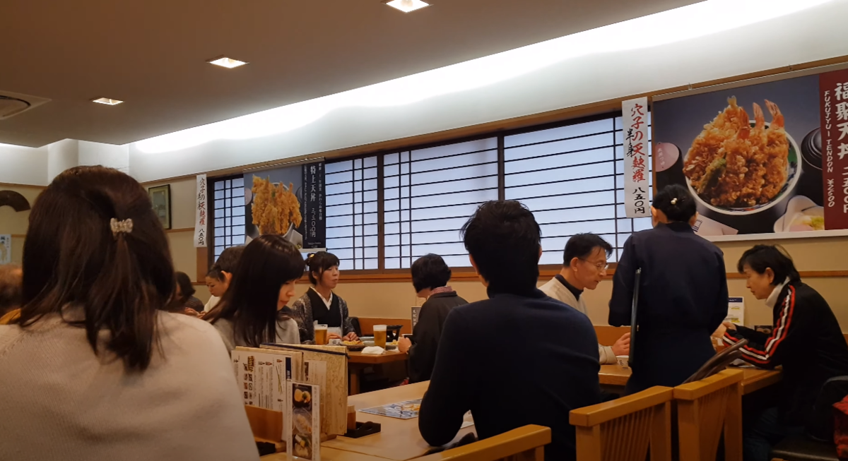 Япония - вакханалия еды на любой вкус и кошелёк. Главное знать, что искать