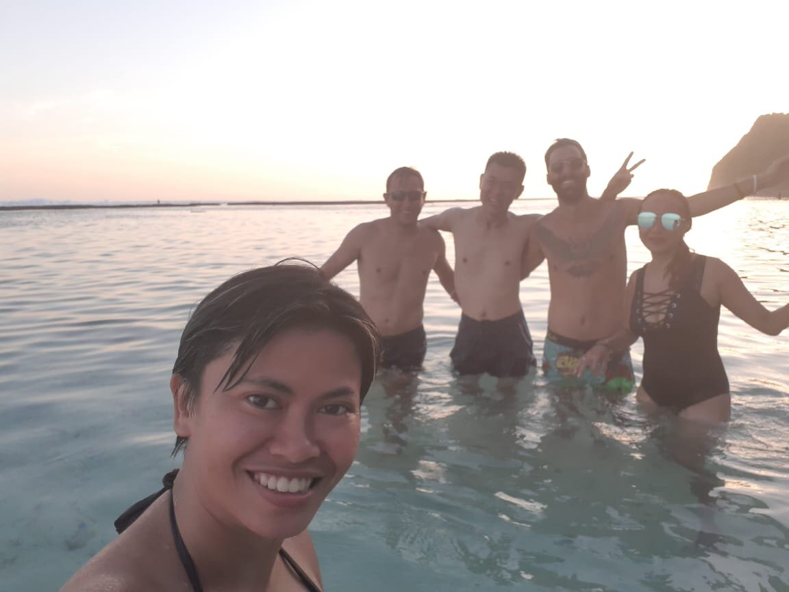 Фото с приятелями