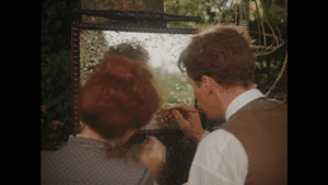 момент из фильма, Луис со своей супругой