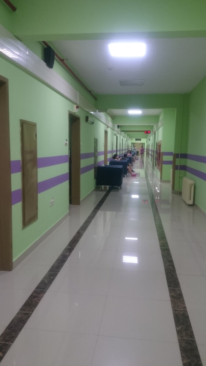 Коридор род. дома, отделение патологии
