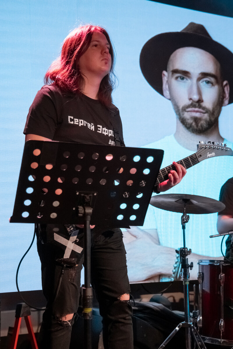 Подписывайтесь, ставьте лайки, пишите комментарии)))