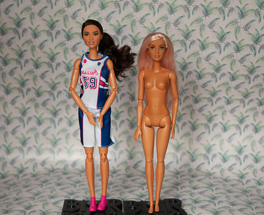 Сравнение высокой и обычной Барби