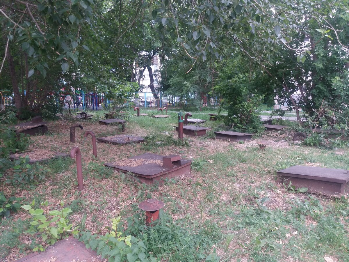 Овощехранилища и никаких зон, никаких архаично-стругацких выдумок.