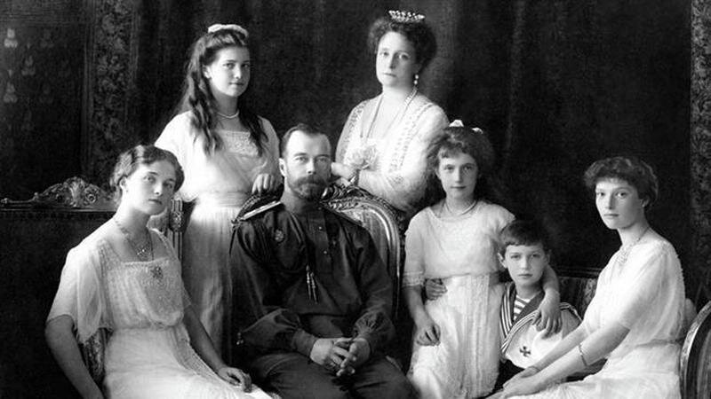 Император Николай, Александра Федоровна и их дети