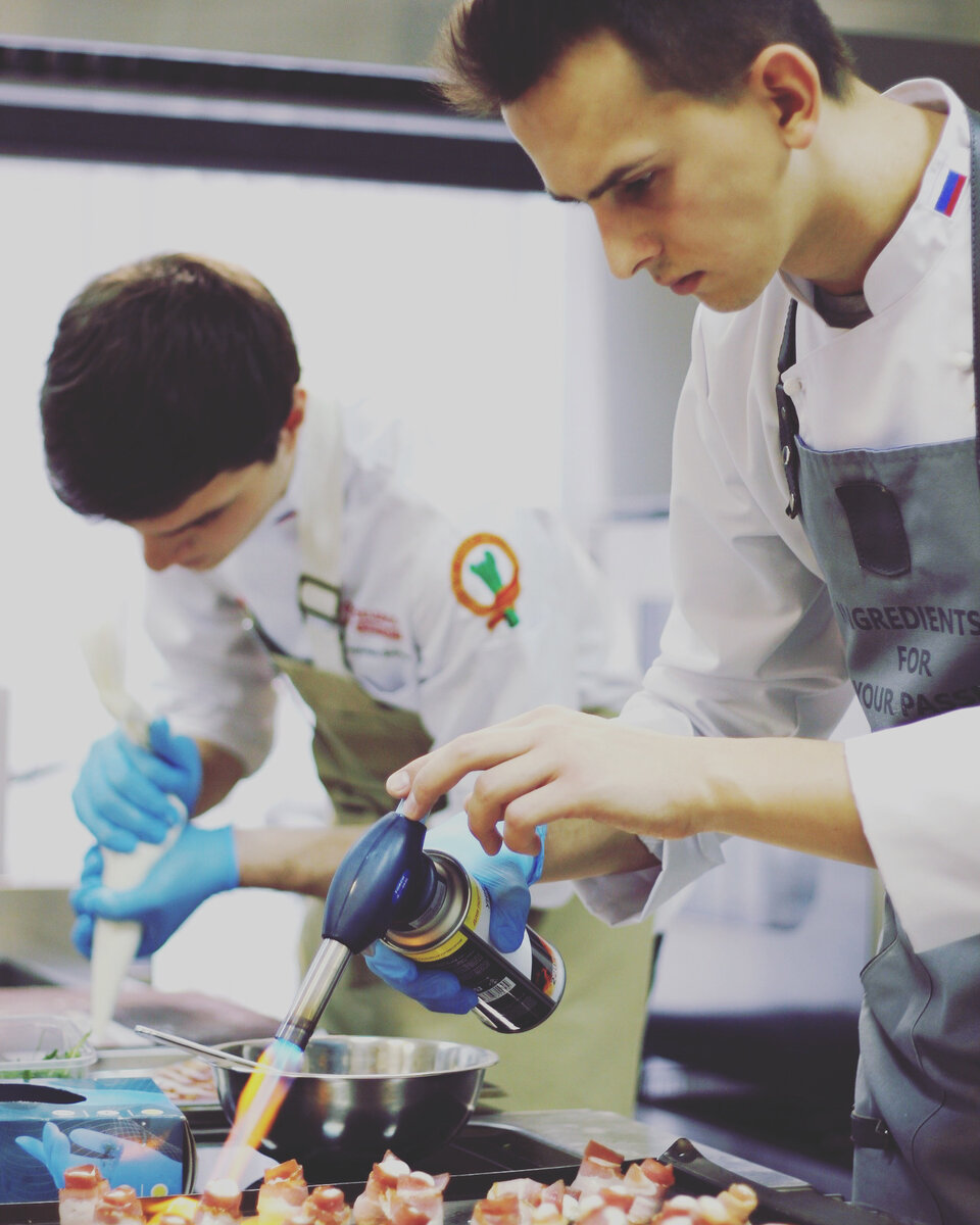 Мастер-класс по высокой кухне от Павла Овсянникова