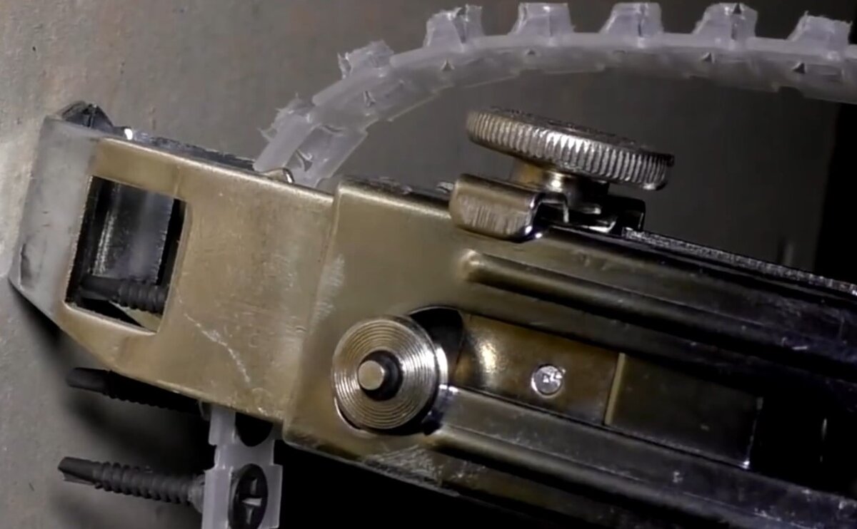 Механизм подачи