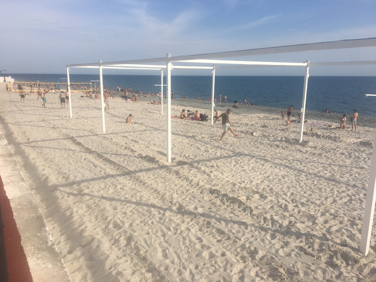 Пляж в Имеретинке.