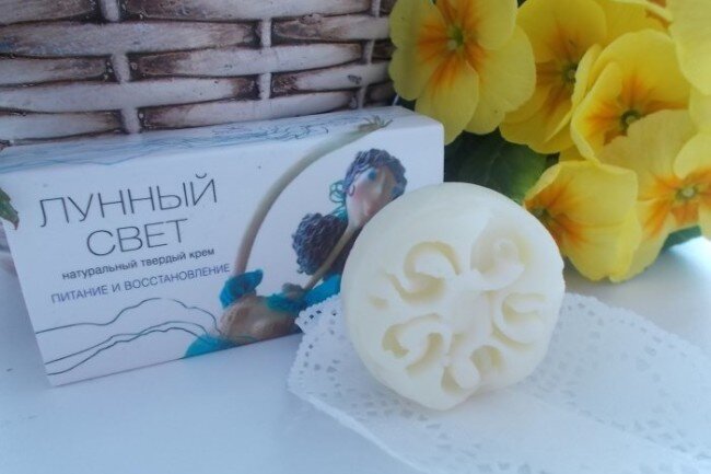 Твердый крем Клеона Лунный свет. Фото автора.