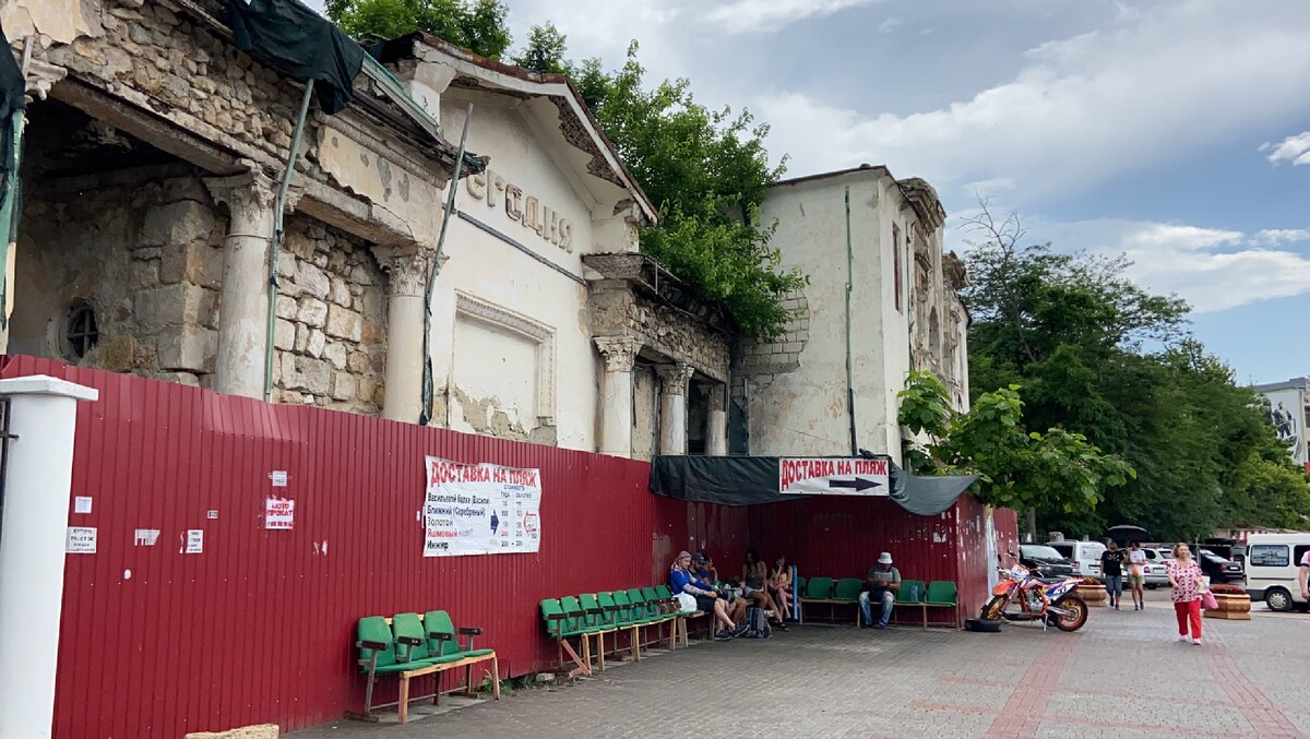 КРЫМ. БАЛАКЛАВА. Атмосферный и живописный городок с самой низкой улицей в  КРЫМУ. Вы обязательно должны здесь побывать!!! | One day | Дзен