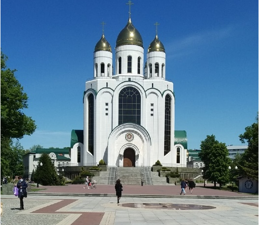 Храм на площади Победы
