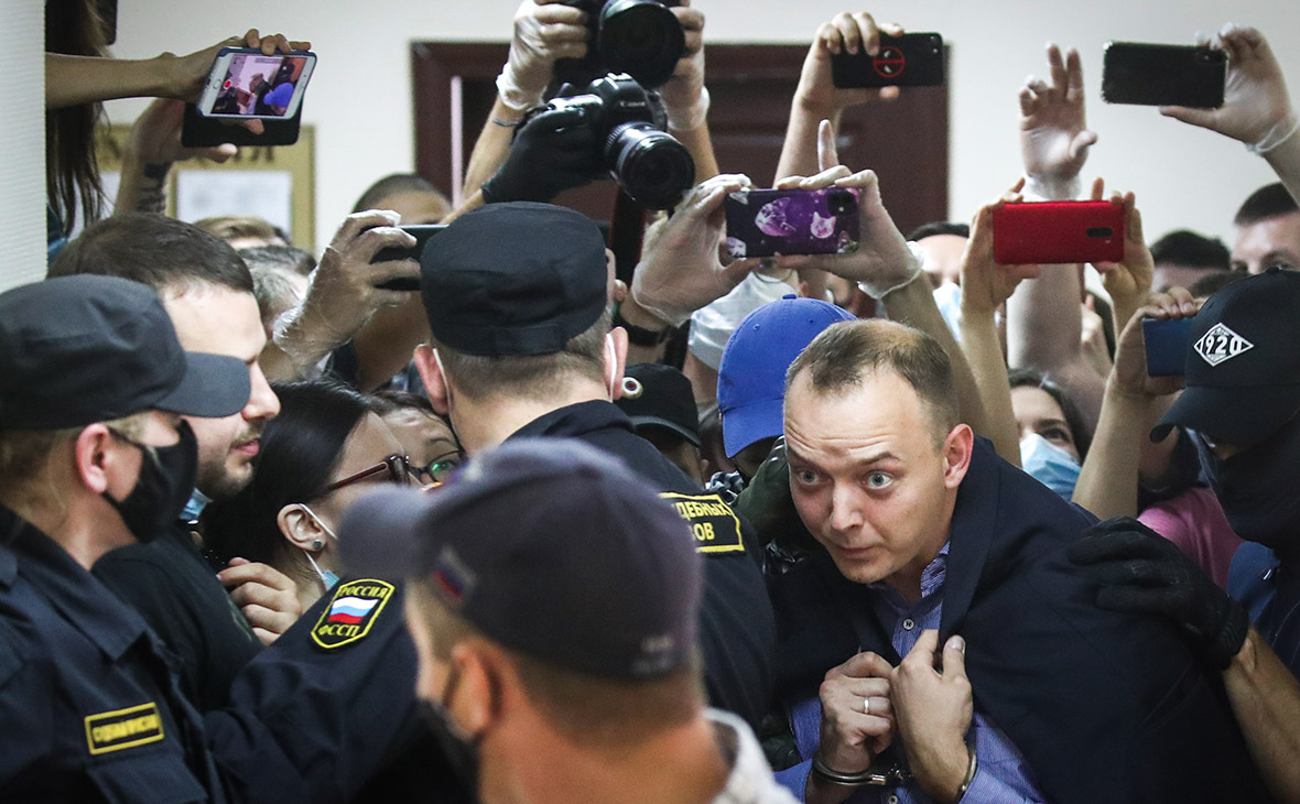 Иван Сафронов 