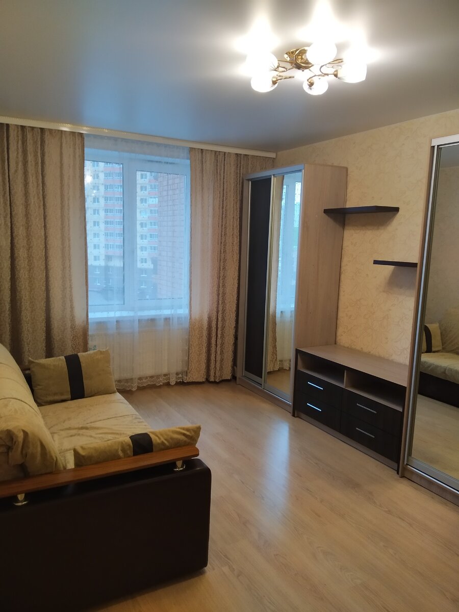 Покупая квартиру "под сдачу", можно сразу с квартирантами.