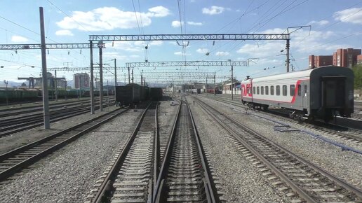 Поездка в Бурятии - вид из последнего вагона. Отправление поезда с ЖД ...