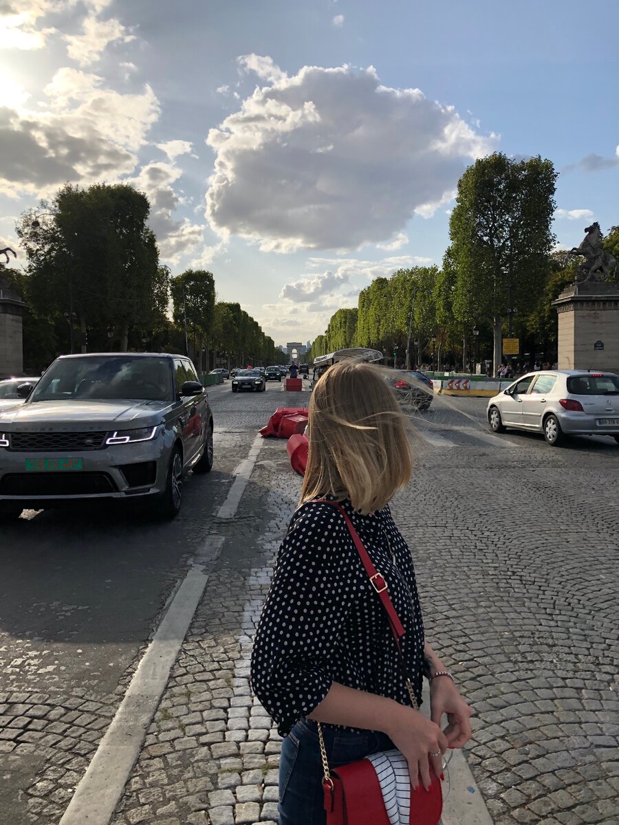 Длинный бульвар