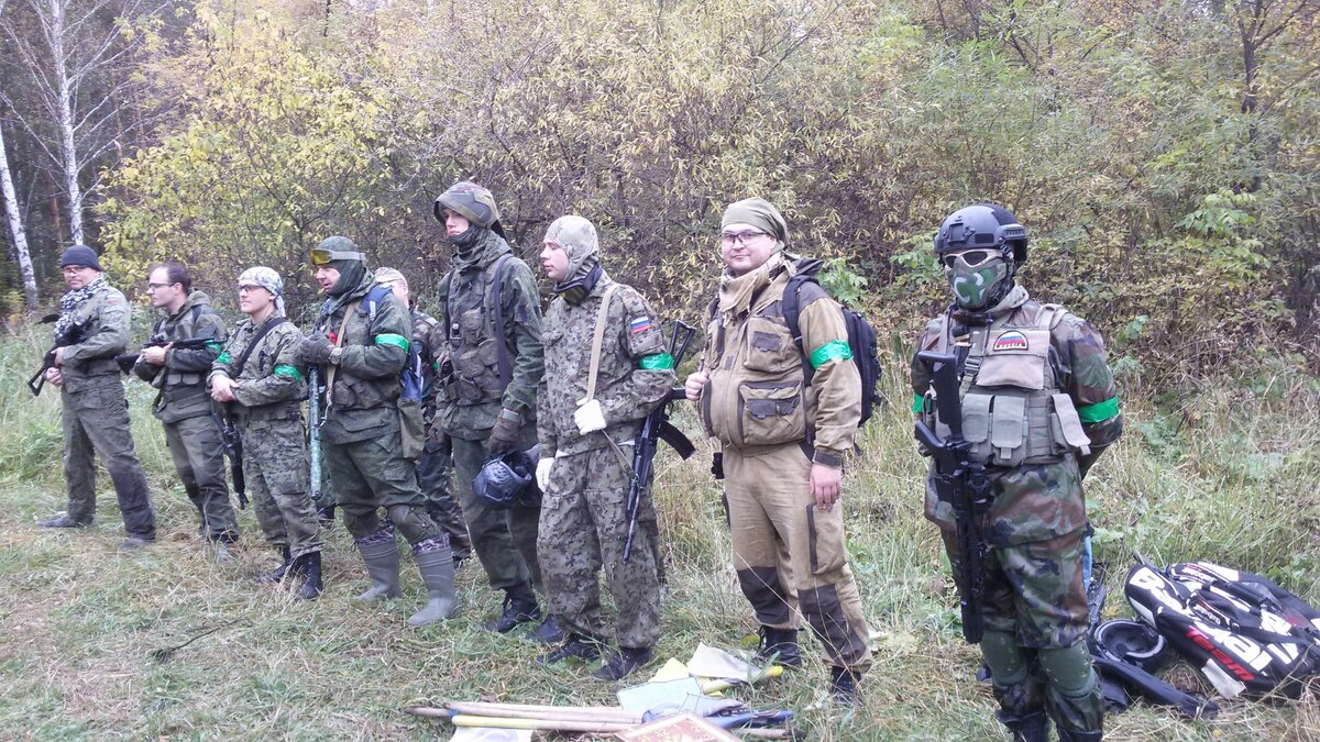 Союзные войска. Я в самом конце строя. Или еси быть точным - в самом начале тк фото с конца )))