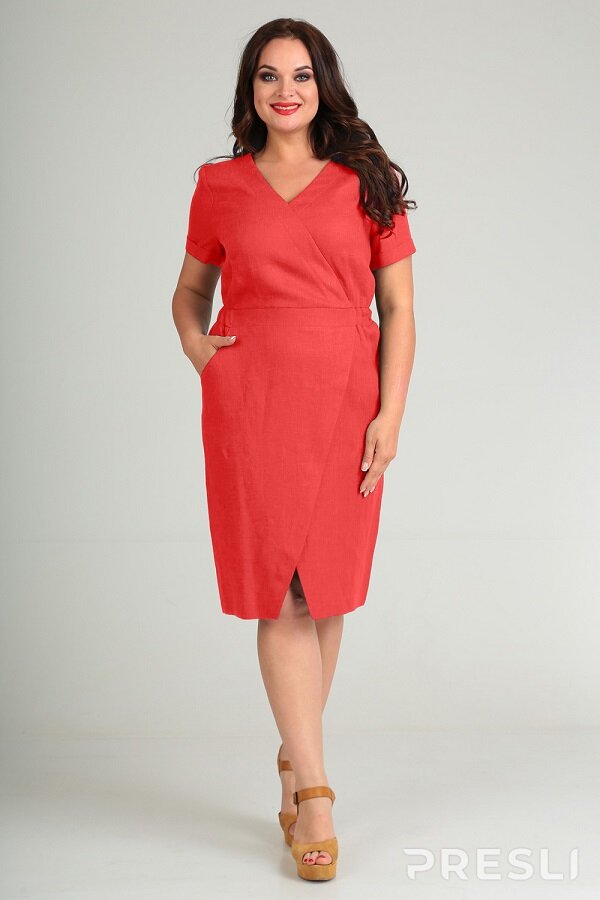 Красное льняное платье для полных женщин