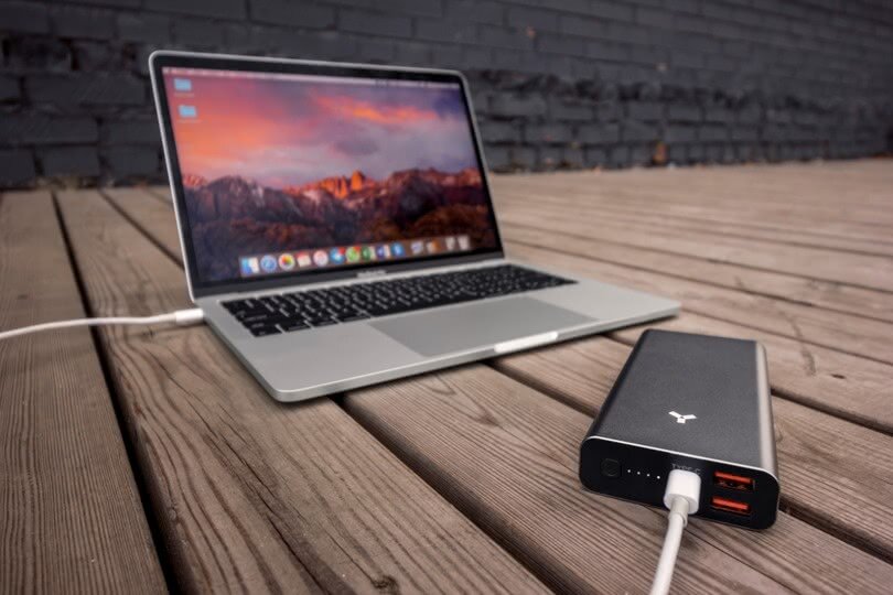 Портативный аккумулятор Accesstyle Battleship 20MPQ для ноутбука 