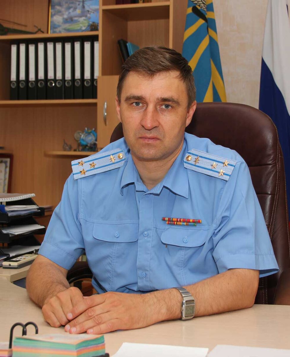 Александрович сызрань. Генерал Асанов Сызранское ВВАУЛ. Асанов генерал Сызрань.