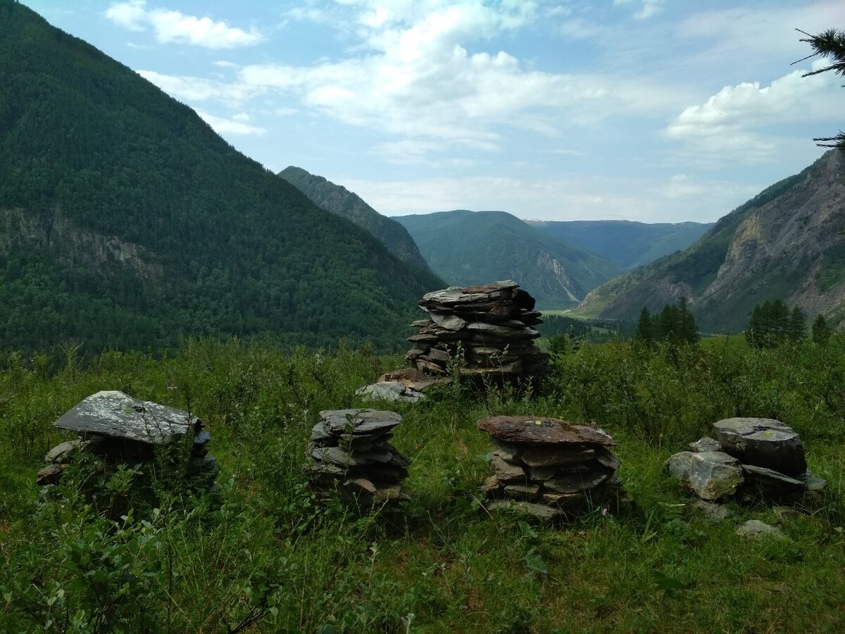 Айгулак.  Языческий жертвенник.