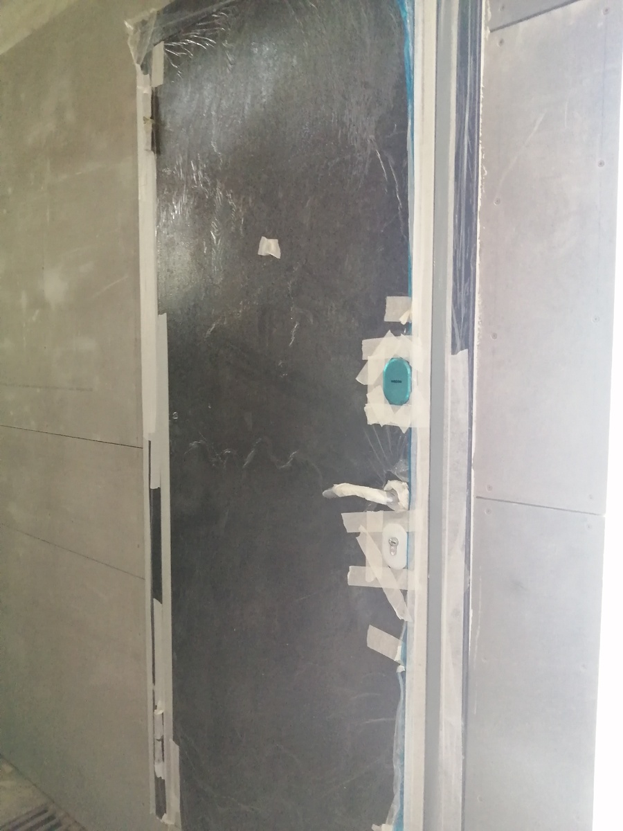 Уже установил