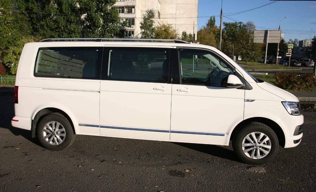Фото с сайта minivantaxi.ru