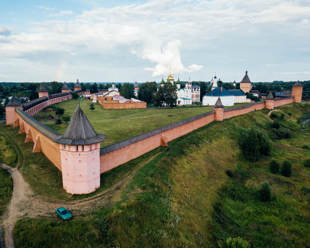 Суздаля крепость монастырь