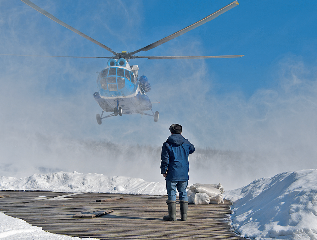 Авиасообщение с Бурным теперь круглогодичное. Раньше летали Ан-2 и садились на замёрзшую реку только зимой