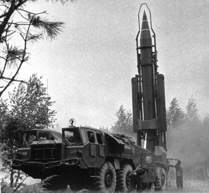 Р-17 Скад. Источник: https://img0.liveinternet.ru/images/attach/c/0/121/360/121360644_1962R17.jpg