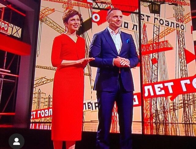 Ведение праздника с Тимуром Соловьевым. Фото: @svetlanazey