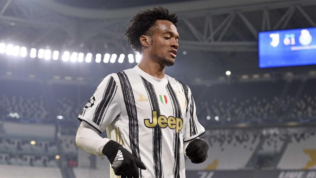 СМИ "отправляют" из Ювентуса практически всех ветеранов команды. Справедливо ли это?